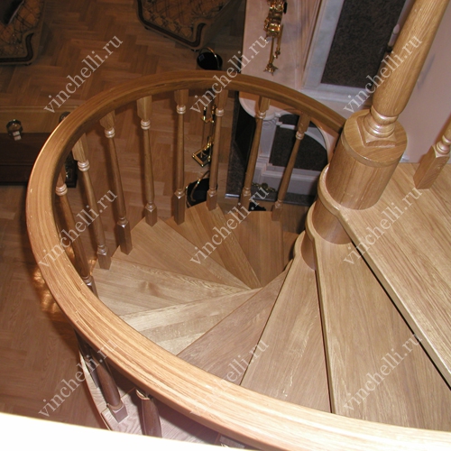 фотография Винтовая лестница vint5v в интерьере