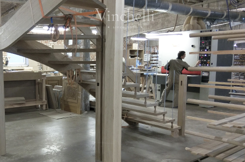 производство лестниц из дерева на заказ